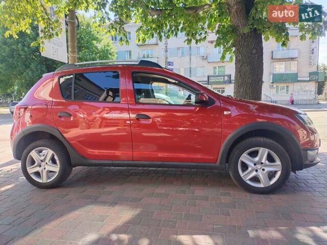 Красный Дачия Sandero StepWay, объемом двигателя 1.5 л и пробегом 90 тыс. км за 8499 $, фото 12 на Automoto.ua