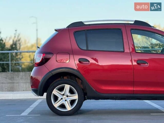 Червоний Дачія Sandero StepWay, об'ємом двигуна 1.46 л та пробігом 90 тис. км за 8850 $, фото 5 на Automoto.ua