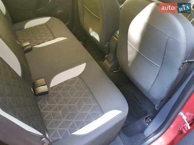 Красный Дачия Sandero StepWay, объемом двигателя 0 л и пробегом 174 тыс. км за 7555 $, фото 29 на Automoto.ua