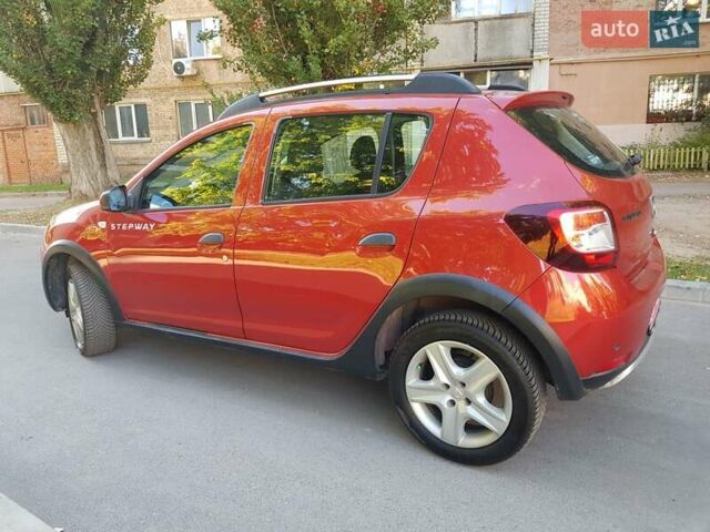 Красный Дачия Sandero StepWay, объемом двигателя 0 л и пробегом 174 тыс. км за 7555 $, фото 2 на Automoto.ua