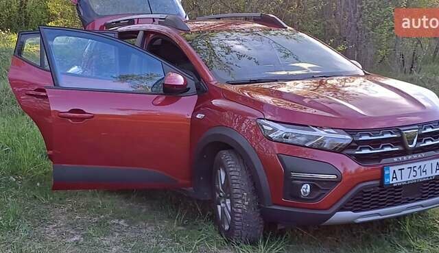 Червоний Дачія Sandero StepWay, об'ємом двигуна 1 л та пробігом 28 тис. км за 12200 $, фото 7 на Automoto.ua