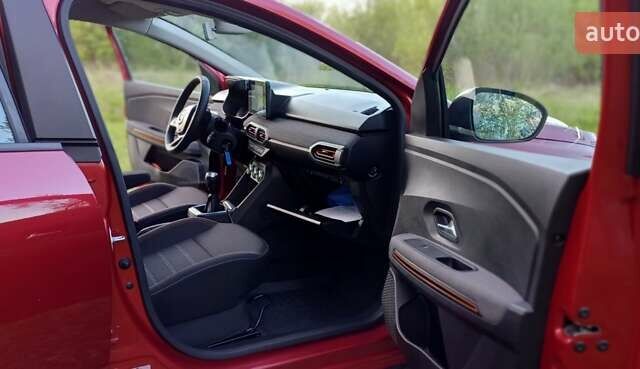 Червоний Дачія Sandero StepWay, об'ємом двигуна 1 л та пробігом 28 тис. км за 12200 $, фото 13 на Automoto.ua
