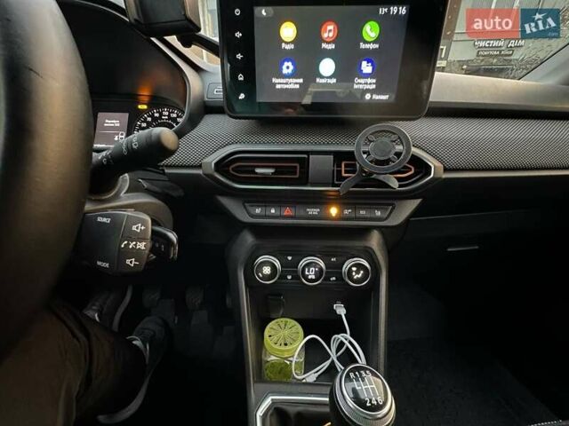 Червоний Дачія Sandero StepWay, об'ємом двигуна 1 л та пробігом 28 тис. км за 12200 $, фото 47 на Automoto.ua