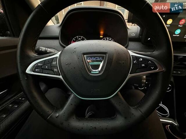 Червоний Дачія Sandero StepWay, об'ємом двигуна 1 л та пробігом 28 тис. км за 12200 $, фото 3 на Automoto.ua