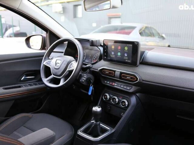 Дачия Sandero StepWay, объемом двигателя 4.25 л и пробегом 26 тыс. км за 13900 $, фото 15 на Automoto.ua