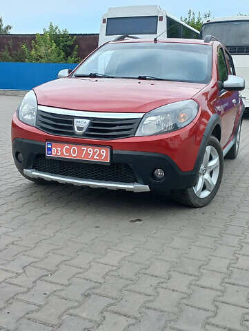 Дачія Sandero StepWay, об'ємом двигуна 1.6 л та пробігом 177 тис. км за 6100 $, фото 3 на Automoto.ua