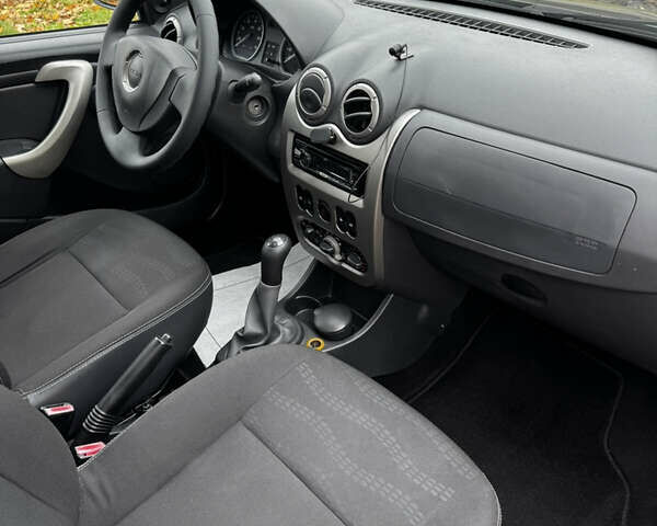 Дачія Sandero StepWay, об'ємом двигуна 1.6 л та пробігом 163 тис. км за 6999 $, фото 9 на Automoto.ua