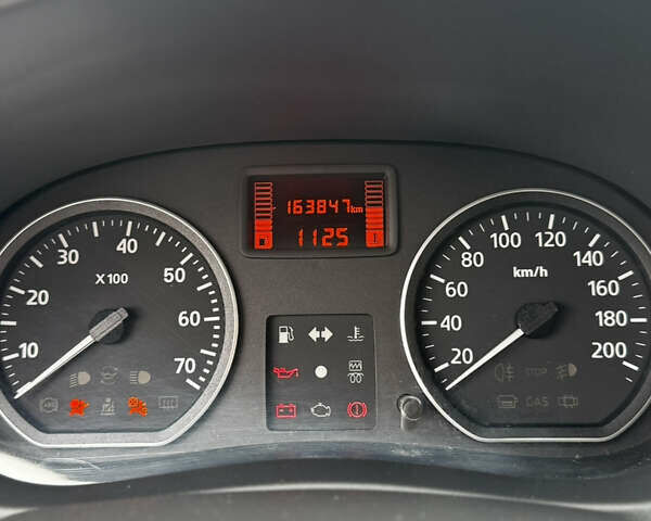 Дачія Sandero StepWay, об'ємом двигуна 1.6 л та пробігом 163 тис. км за 6999 $, фото 12 на Automoto.ua