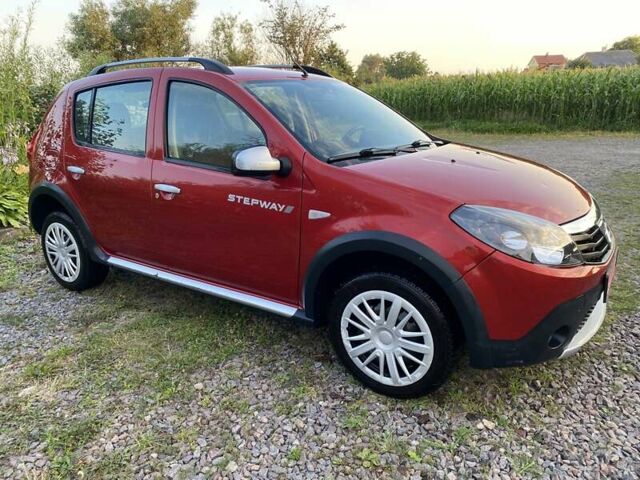 Дачия Sandero StepWay, объемом двигателя 1.6 л и пробегом 142 тыс. км за 6400 $, фото 8 на Automoto.ua