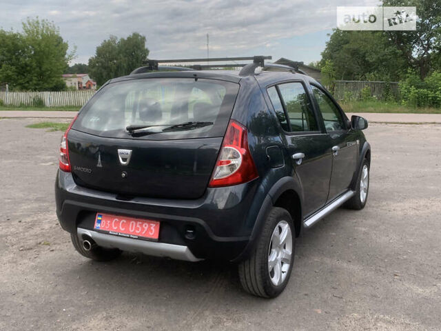 Дачия Sandero StepWay, объемом двигателя 1.6 л и пробегом 185 тыс. км за 5900 $, фото 18 на Automoto.ua