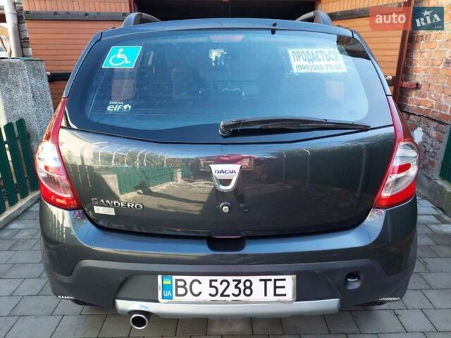 Дачия Sandero StepWay, объемом двигателя 1.6 л и пробегом 114 тыс. км за 7150 $, фото 12 на Automoto.ua