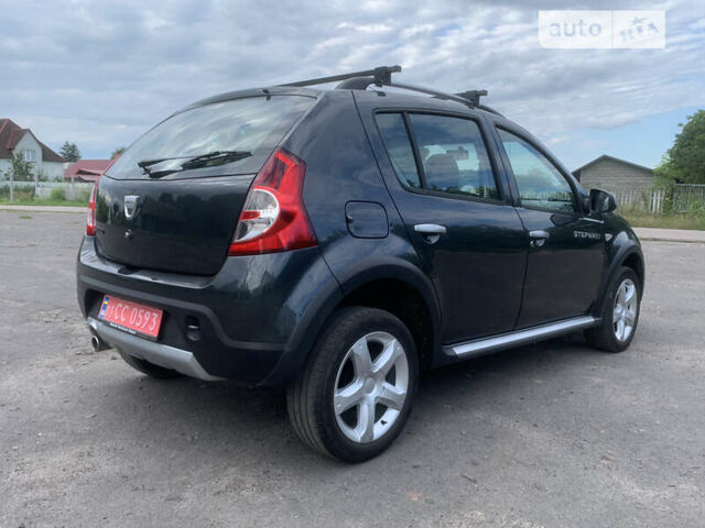 Дачія Sandero StepWay, об'ємом двигуна 1.6 л та пробігом 185 тис. км за 5900 $, фото 4 на Automoto.ua