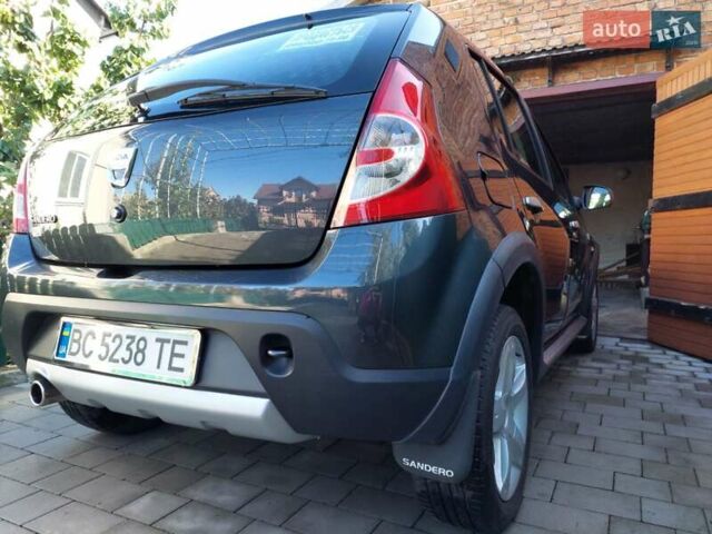 Дачия Sandero StepWay, объемом двигателя 1.6 л и пробегом 114 тыс. км за 7150 $, фото 13 на Automoto.ua