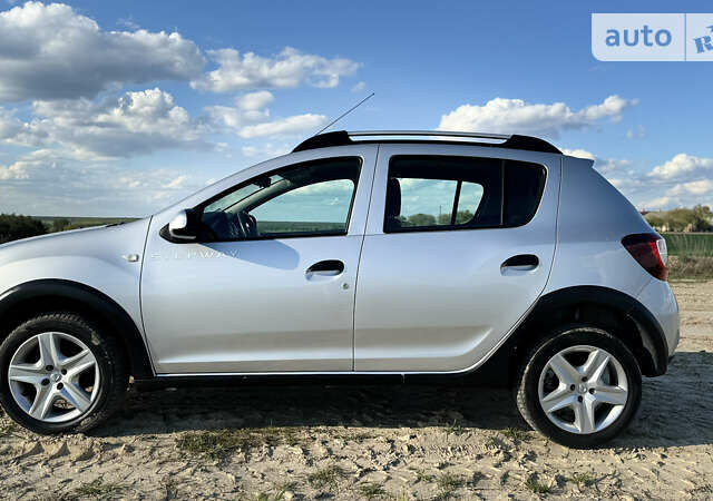 Дачия Sandero StepWay, объемом двигателя 1.5 л и пробегом 116 тыс. км за 8700 $, фото 9 на Automoto.ua