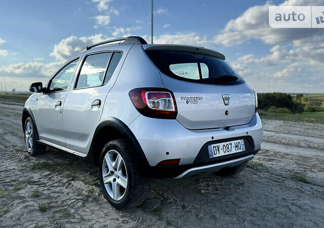 Дачия Sandero StepWay, объемом двигателя 1.5 л и пробегом 116 тыс. км за 8700 $, фото 11 на Automoto.ua