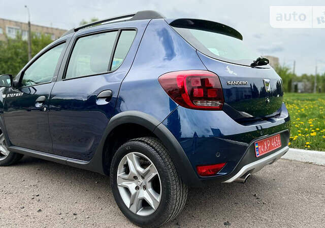 Дачія Sandero StepWay, об'ємом двигуна 0.9 л та пробігом 86 тис. км за 9900 $, фото 6 на Automoto.ua