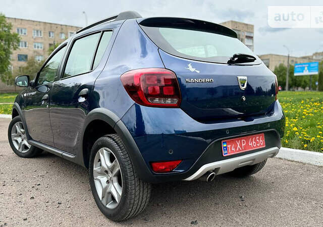 Дачия Sandero StepWay, объемом двигателя 0.9 л и пробегом 86 тыс. км за 9900 $, фото 7 на Automoto.ua