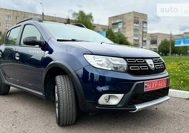 Дачія Sandero StepWay, об'ємом двигуна 0.9 л та пробігом 86 тис. км за 9900 $, фото 4 на Automoto.ua