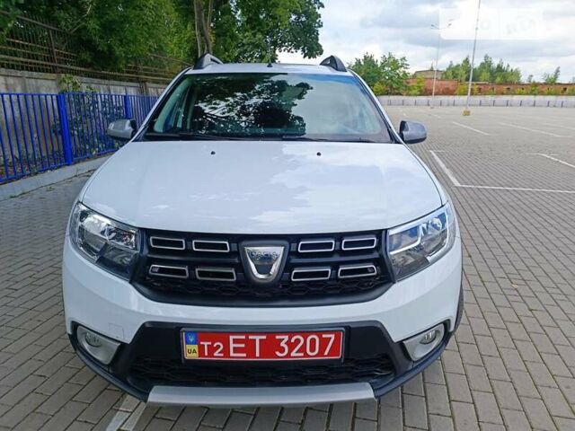 Дачія Sandero StepWay, об'ємом двигуна 1 л та пробігом 153 тис. км за 10700 $, фото 6 на Automoto.ua