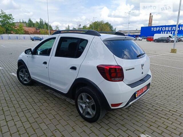 Дачия Sandero StepWay, объемом двигателя 1 л и пробегом 153 тыс. км за 10700 $, фото 3 на Automoto.ua