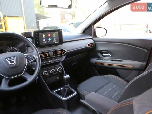 Дачия Sandero StepWay, объемом двигателя 1 л и пробегом 26 тыс. км за 12900 $, фото 14 на Automoto.ua