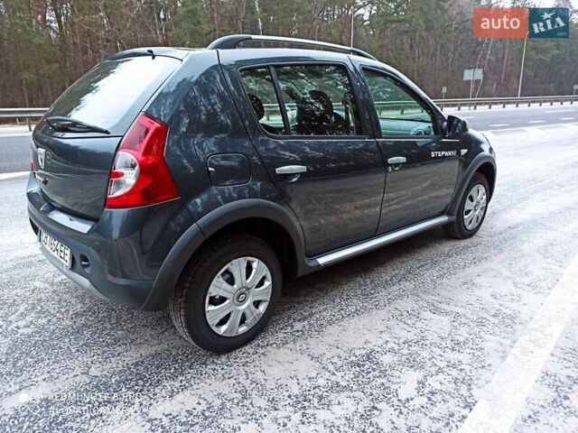 Сірий Дачія Sandero StepWay, об'ємом двигуна 1.6 л та пробігом 183 тис. км за 6400 $, фото 7 на Automoto.ua