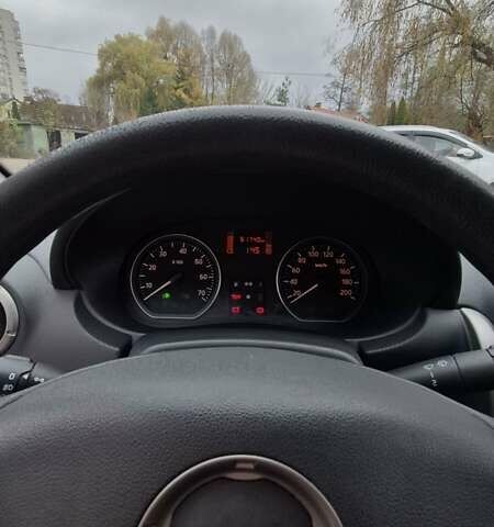 Серый Дачия Sandero StepWay, объемом двигателя 1.6 л и пробегом 62 тыс. км за 7500 $, фото 11 на Automoto.ua