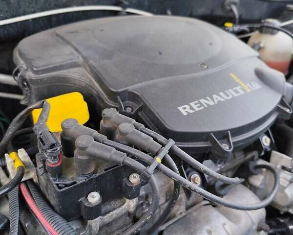 Серый Дачия Sandero StepWay, объемом двигателя 1.6 л и пробегом 190 тыс. км за 6800 $, фото 34 на Automoto.ua
