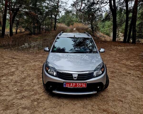Сірий Дачія Sandero StepWay, об'ємом двигуна 0 л та пробігом 230 тис. км за 6600 $, фото 18 на Automoto.ua
