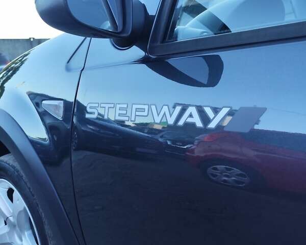 Серый Дачия Sandero StepWay, объемом двигателя 1.6 л и пробегом 190 тыс. км за 6600 $, фото 21 на Automoto.ua