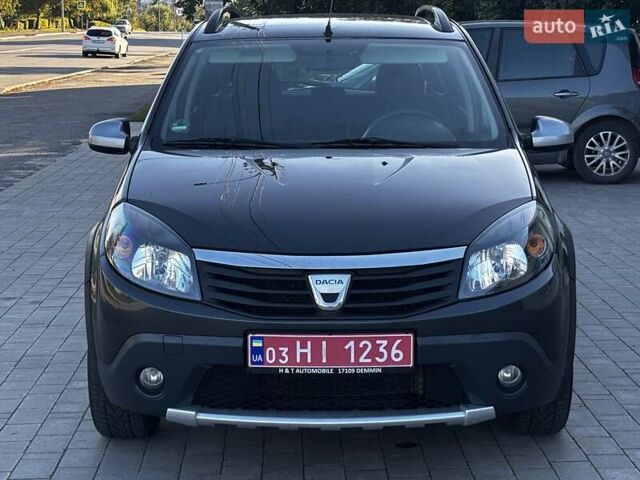 Серый Дачия Sandero StepWay, объемом двигателя 0 л и пробегом 129 тыс. км за 6599 $, фото 52 на Automoto.ua