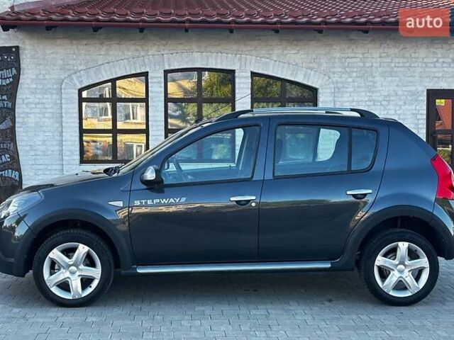 Серый Дачия Sandero StepWay, объемом двигателя 0 л и пробегом 129 тыс. км за 6599 $, фото 12 на Automoto.ua