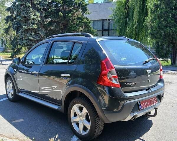 Серый Дачия Sandero StepWay, объемом двигателя 1.6 л и пробегом 207 тыс. км за 6600 $, фото 10 на Automoto.ua
