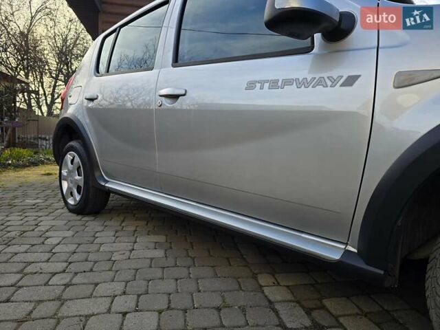 Сірий Дачія Sandero StepWay, об'ємом двигуна 1.6 л та пробігом 147 тис. км за 6800 $, фото 8 на Automoto.ua