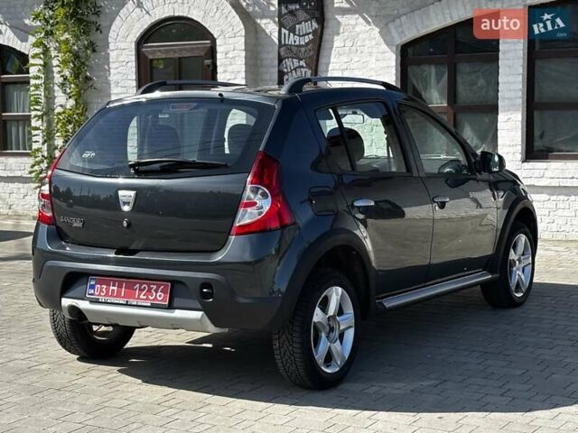 Серый Дачия Sandero StepWay, объемом двигателя 0 л и пробегом 129 тыс. км за 6599 $, фото 31 на Automoto.ua