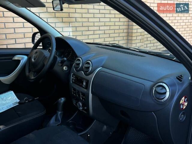 Серый Дачия Sandero StepWay, объемом двигателя 0 л и пробегом 129 тыс. км за 6599 $, фото 109 на Automoto.ua