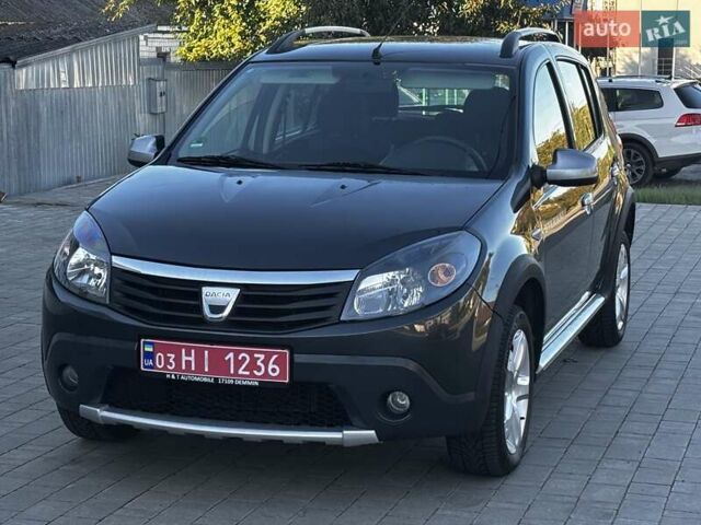 Серый Дачия Sandero StepWay, объемом двигателя 0 л и пробегом 129 тыс. км за 6599 $, фото 9 на Automoto.ua