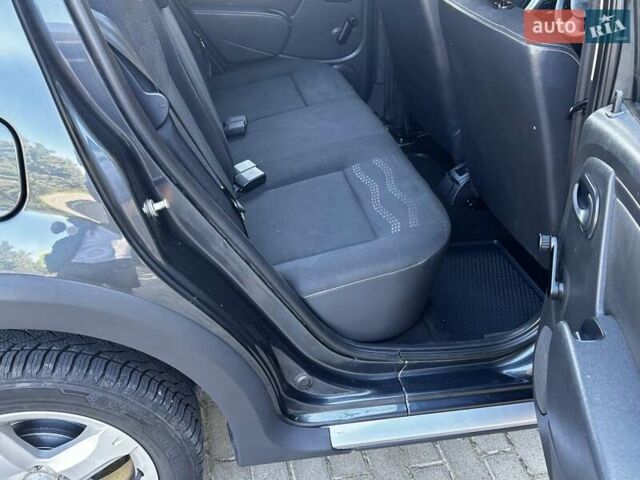 Серый Дачия Sandero StepWay, объемом двигателя 0 л и пробегом 129 тыс. км за 6599 $, фото 99 на Automoto.ua