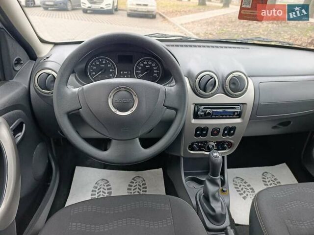Серый Дачия Sandero StepWay, объемом двигателя 1.6 л и пробегом 132 тыс. км за 7300 $, фото 19 на Automoto.ua