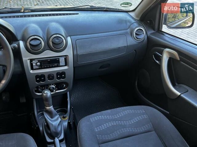 Серый Дачия Sandero StepWay, объемом двигателя 0 л и пробегом 129 тыс. км за 6599 $, фото 118 на Automoto.ua