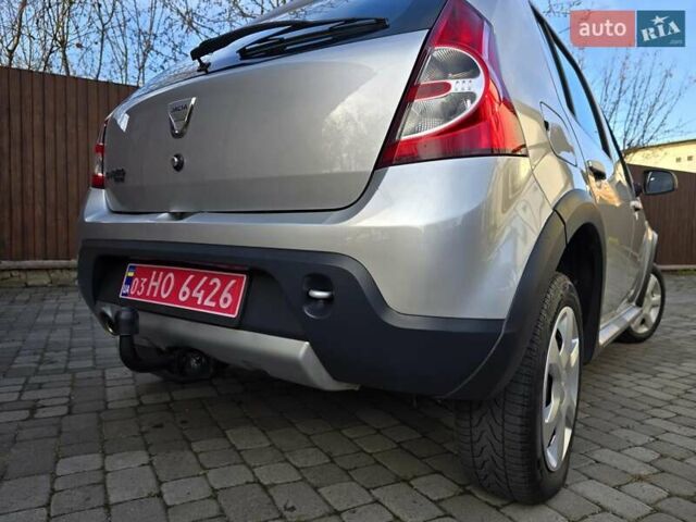 Сірий Дачія Sandero StepWay, об'ємом двигуна 1.6 л та пробігом 147 тис. км за 6800 $, фото 30 на Automoto.ua