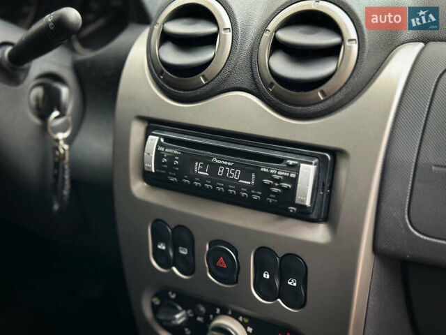 Дачия Sandero StepWay 2010 в Сумах на Automoto.ua Серый Дачия Sandero StepWay, объемом двигателя 1.6 л и пробегом 136 тыс. км за 6700 $, фото 38 на Automoto.ua
