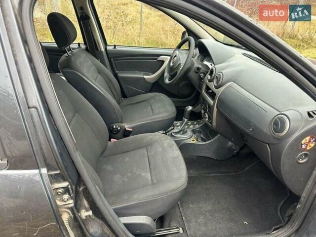 Серый Дачия Sandero StepWay, объемом двигателя 1.6 л и пробегом 230 тыс. км за 5300 $, фото 6 на Automoto.ua