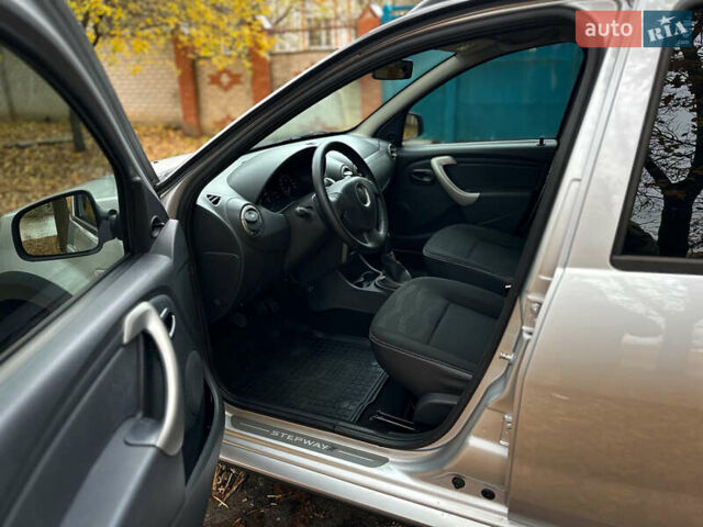 Дачия Sandero StepWay 2010 в Сумах на Automoto.ua Серый Дачия Sandero StepWay, объемом двигателя 1.6 л и пробегом 136 тыс. км за 6700 $, фото 25 на Automoto.ua