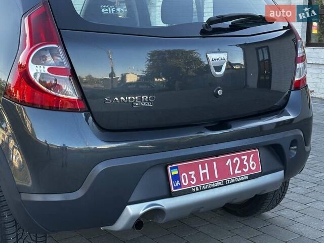 Серый Дачия Sandero StepWay, объемом двигателя 0 л и пробегом 129 тыс. км за 6599 $, фото 20 на Automoto.ua