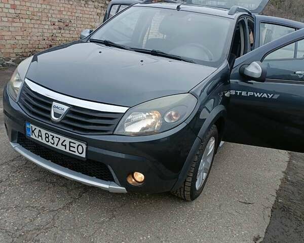 Сірий Дачія Sandero StepWay, об'ємом двигуна 1.6 л та пробігом 170 тис. км за 6500 $, фото 9 на Automoto.ua