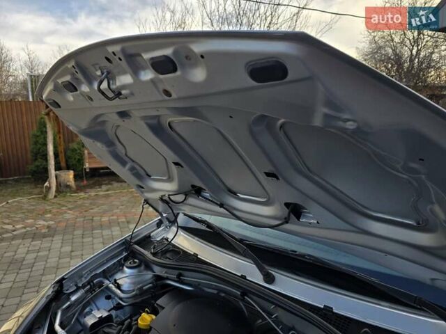 Сірий Дачія Sandero StepWay, об'ємом двигуна 1.6 л та пробігом 147 тис. км за 6800 $, фото 123 на Automoto.ua