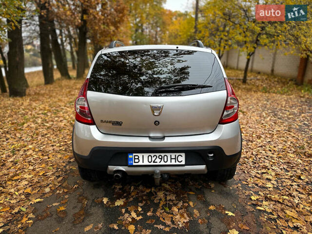 Дачия Sandero StepWay 2010 в Сумах на Automoto.ua Серый Дачия Sandero StepWay, объемом двигателя 1.6 л и пробегом 136 тыс. км за 6700 $, фото 5 на Automoto.ua