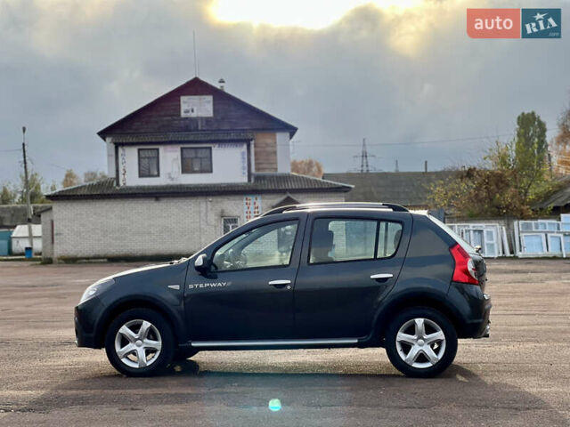 Дачия Sandero StepWay 2010 в Кролевце на Automoto.ua Серый Дачия Sandero StepWay, объемом двигателя 1.6 л и пробегом 203 тыс. км за 6850 $, фото 45 на Automoto.ua