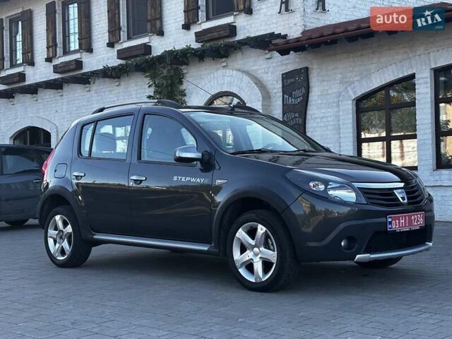 Серый Дачия Sandero StepWay, объемом двигателя 0 л и пробегом 129 тыс. км за 6599 $, фото 40 на Automoto.ua